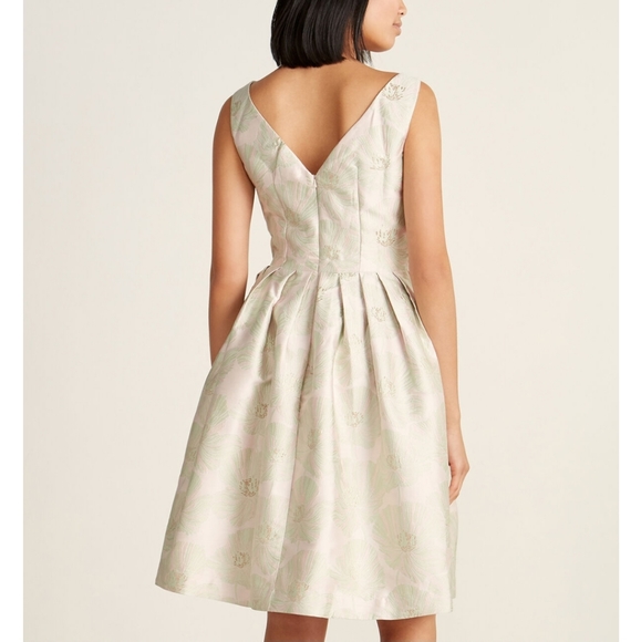 🎉HP🎉 Emily & Fin Emma Poppy Jacquard Dress - Picture 2 of 2